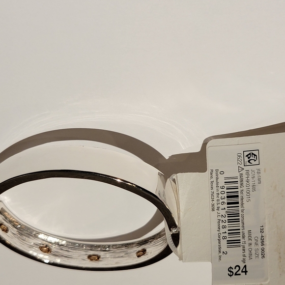 Mixit Heritage Fish Bangle - Picture 7 of 7